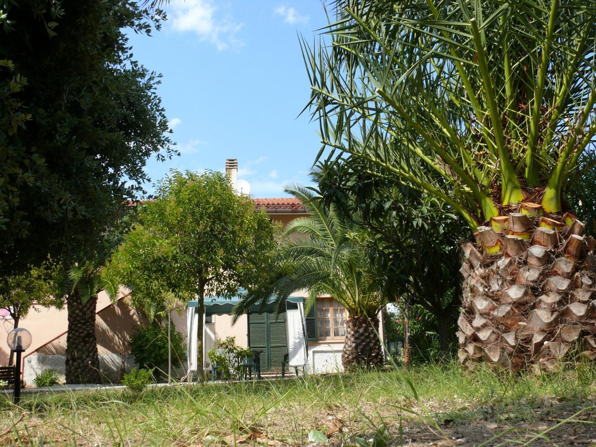 Bed&Breakfast Giardino Agritourist Controguerra Zewnętrze zdjęcie