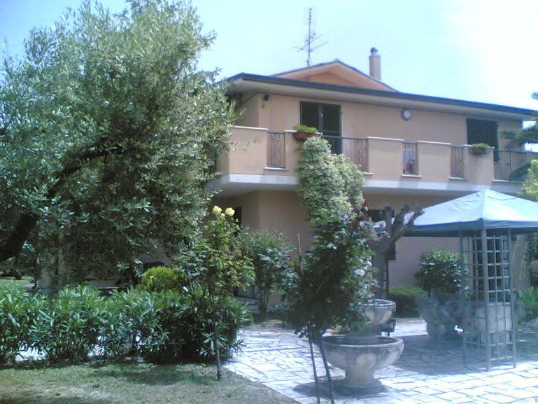 Bed&Breakfast Giardino Agritourist Controguerra Zewnętrze zdjęcie